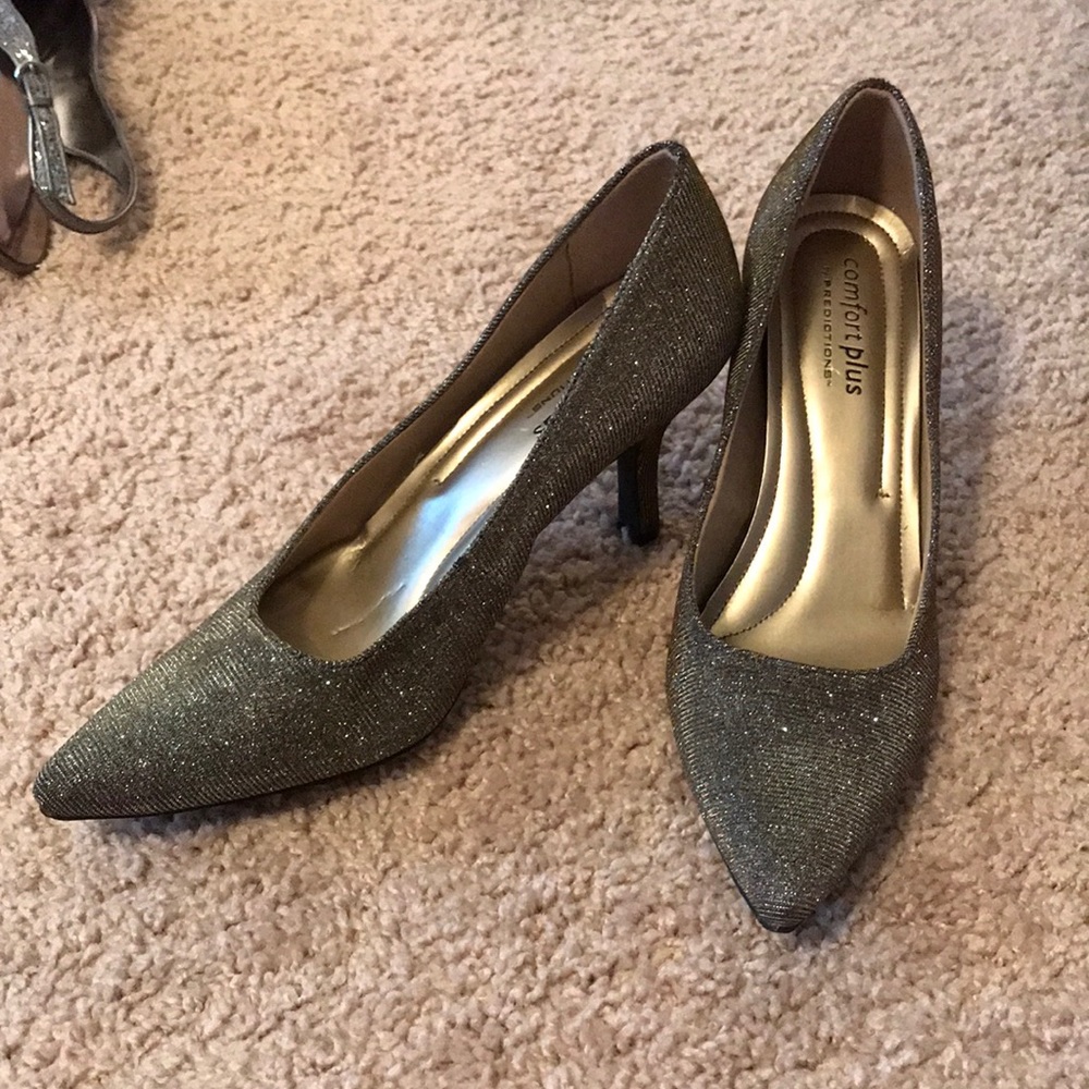 Sparkly silver/gold comfort plus heels